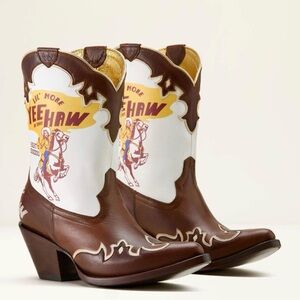 Adorable Ariat/Sendero Cowgirl Boots